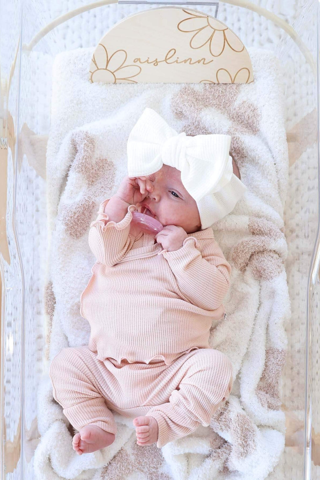 Large Waffle Knit Bow