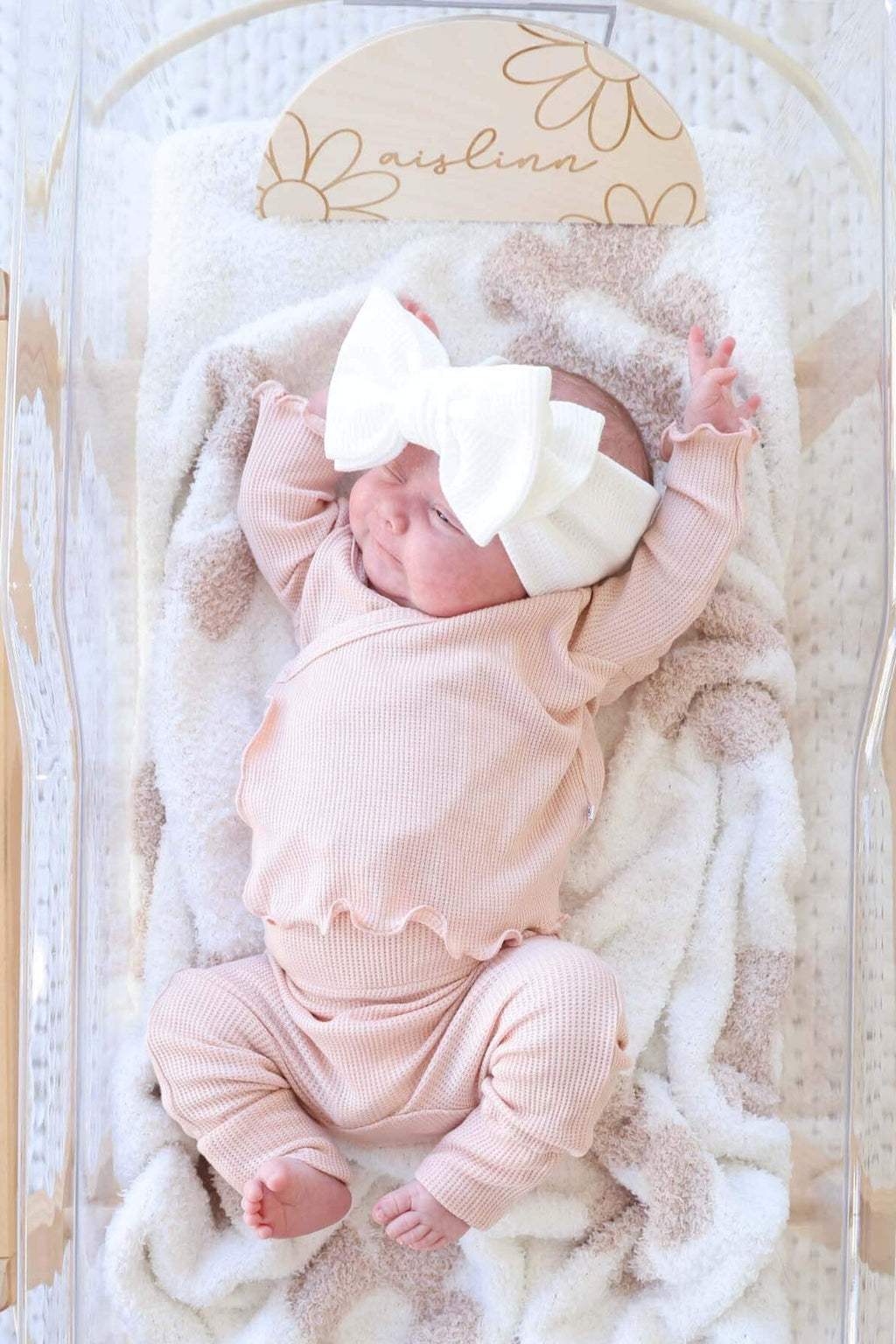 Large Waffle Knit Bow