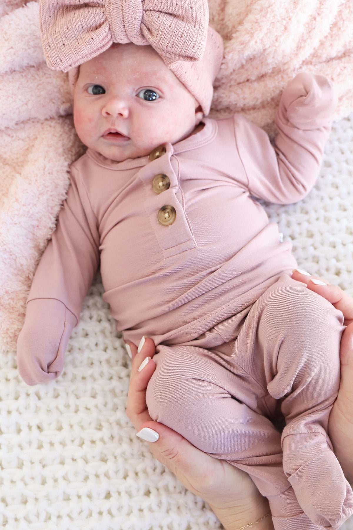 Large Knit Bow