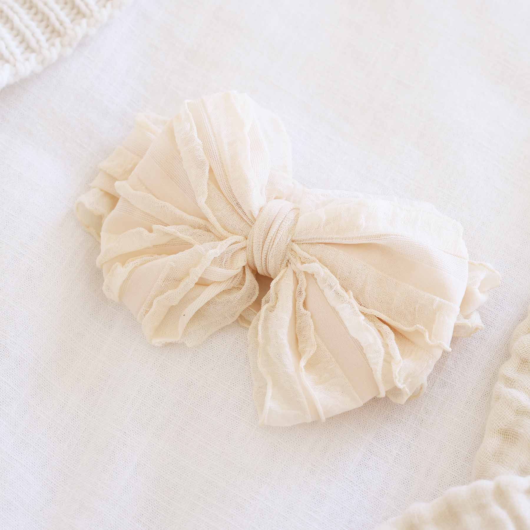 Large Ruffle Knit Bow | Pinks