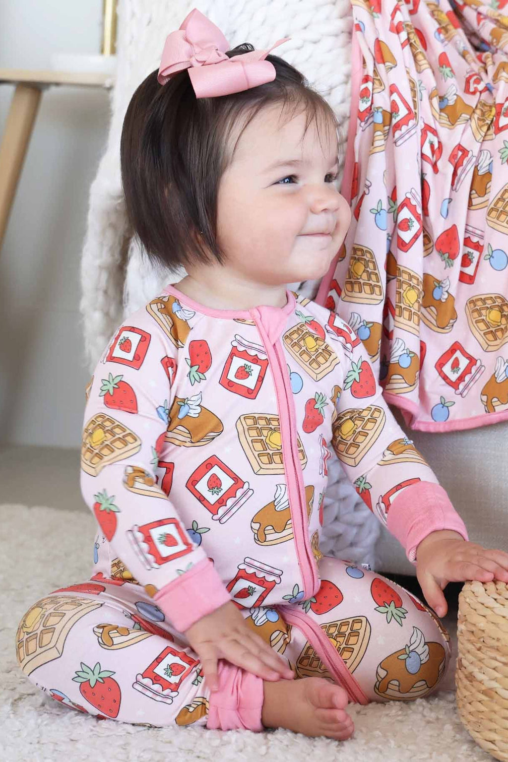 Sweet Stacks Convertible Zip Romper | Pink