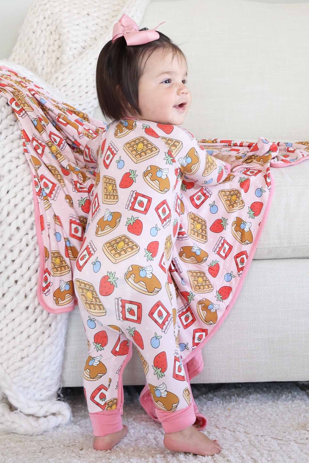 Sweet Stacks Convertible Zip Romper | Pink