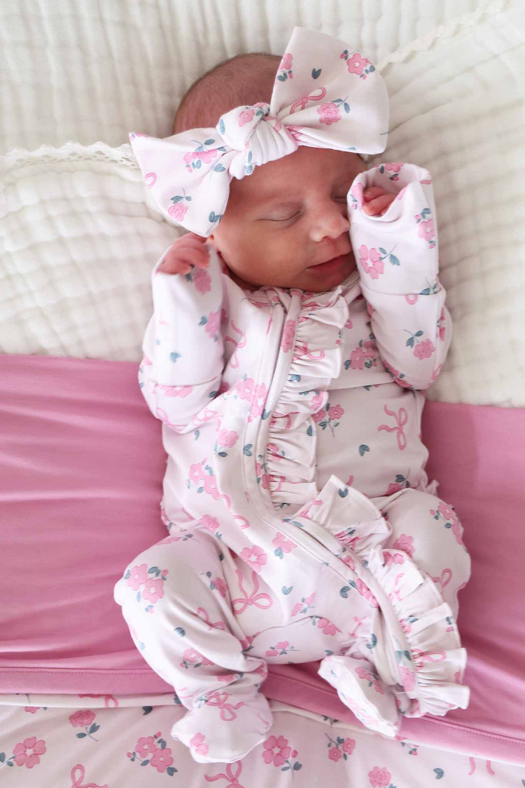 Ribbon & Roses Knit Large Bow Headwrap | Pink