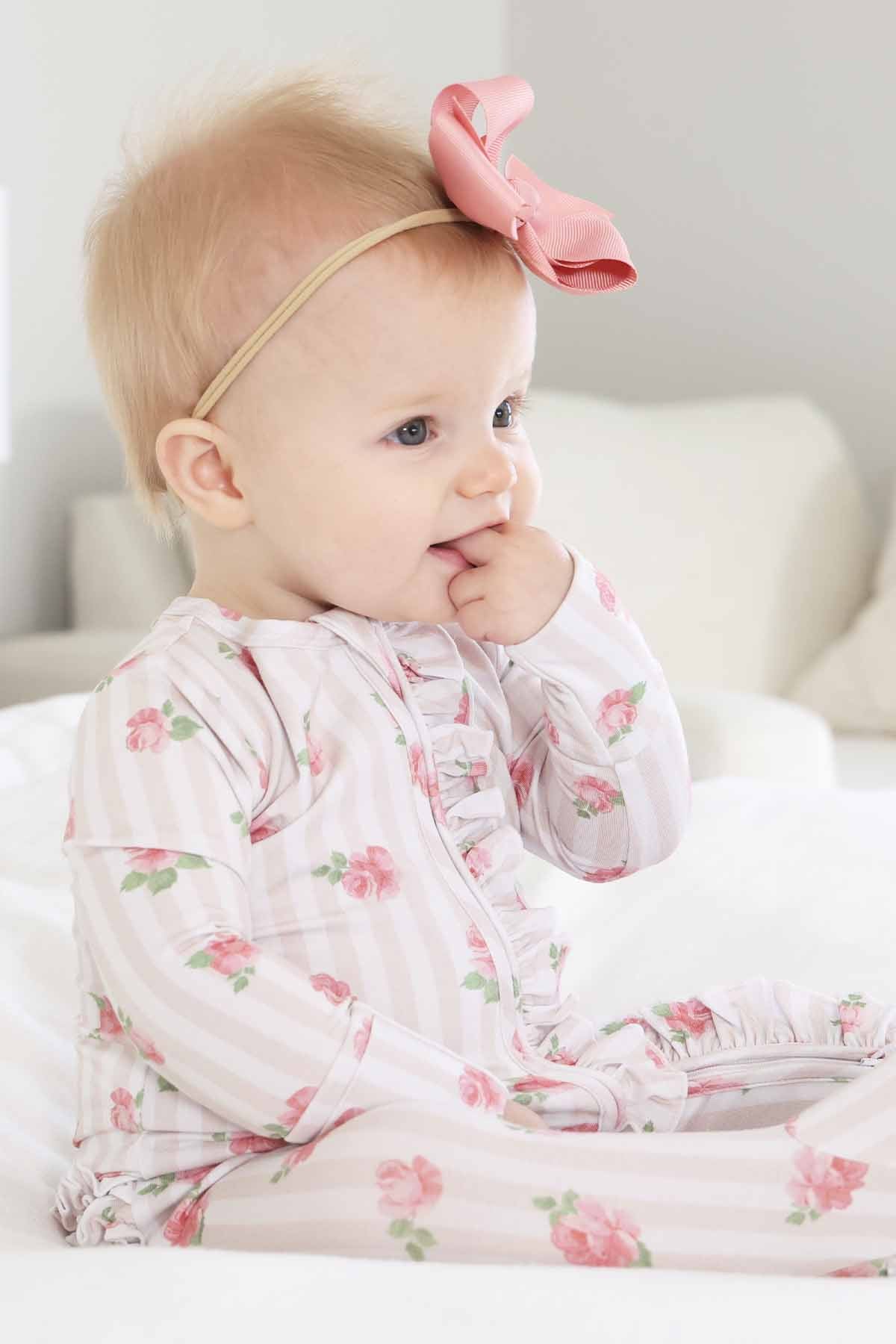 Rosy & Cozy Ruffle Zipper Footie