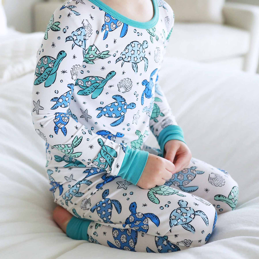 Sea Turtle Splash Two Piece Pajama Set