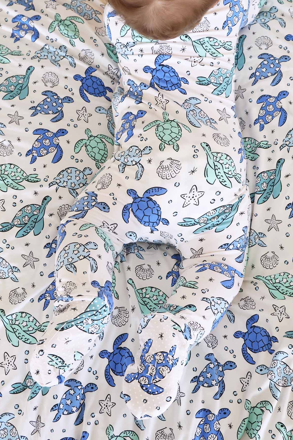Sea Turtle Splash Zipper Footie